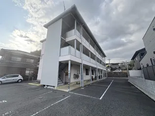 WHALE長府の画像