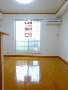 トゥールコネッサンス【2階】の居間