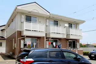 アルト・アルベロC【2階】の外観