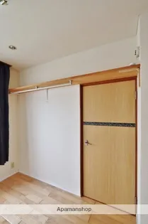 ルーム イン クローバー【101号室】の内装