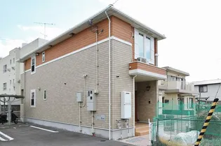 ゼファー【1階】の外観