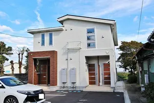 メゾンリヴィエールC【2階】の外観