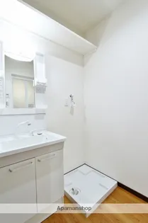 チェスターコート蔵本【1階】の内装