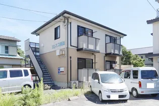 ジュネス新浜【1階】の外観