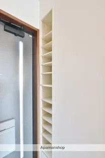 第34愛日ハイツA棟【202号室】の内装