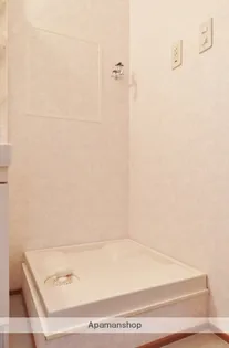 第34愛日ハイツA棟【202号室】の内装