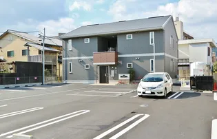 グリンセル新蔵【2階】の外観