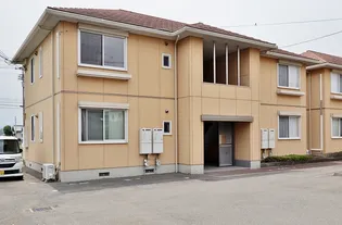 シャーメゾン上板 C棟【1階】の外観