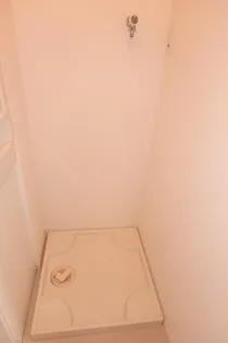 ホワイト バード A棟【1階】の内装