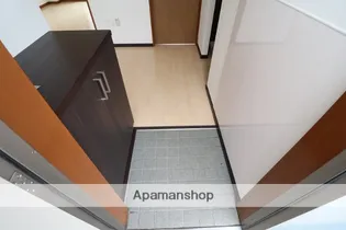 コーポ蔵【203号室】の玄関