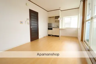 メゾニティラールTU【2階】の居間