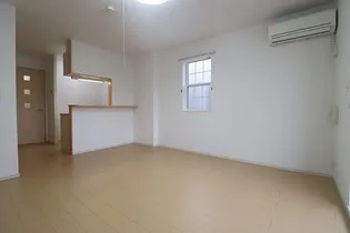 メゾンSAKAKI【107号室】の内装