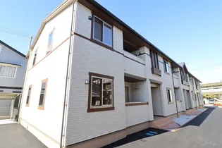 ベネヴォレンテC【2階】の外観