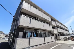 リーリエ中吉野【3階】の外観