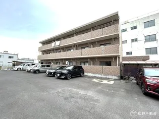 エトワール木太【2階】の外観