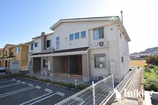 サン・ハーモニーC【1階】の外観