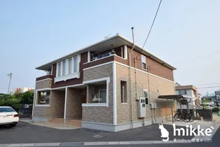 ルーベル春日A【2階】の外観