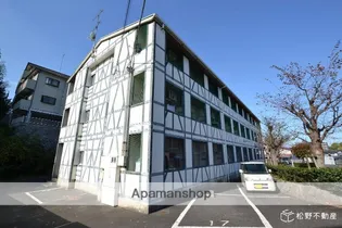 カレッジシティハイツ【3階】の外観