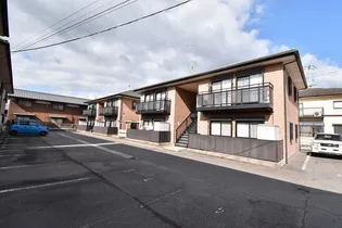 パインズコート新居 C棟の画像