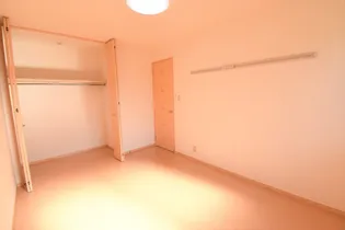 メゾンシャルム木太 B棟【1階】の内装