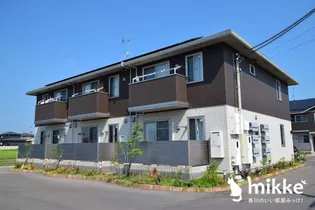 ガーデンクォーツ B棟【2階】の外観