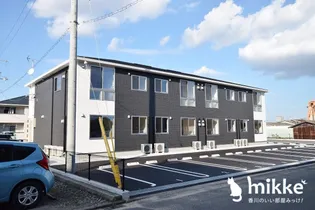 イニシオ Bの画像