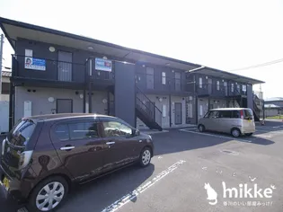 ディアス中塚 A棟【2階】の外観