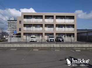 ロータス伏石【3階】の外観