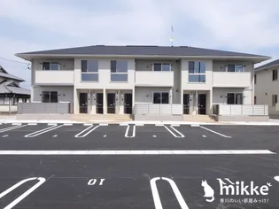 プティ ボヌール B棟【1階】の外観