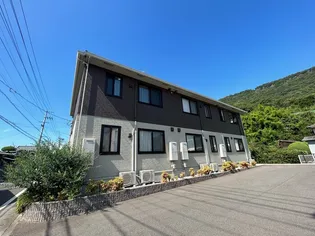 シャインポート屋島III【1階】の外観