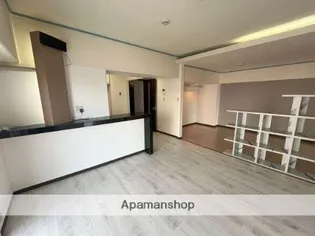 ハイマート屋島【3階】の居間