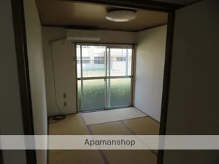 山内アパート【1階】の居間