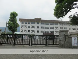 山内アパート【1階】の周辺