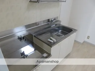 ルミエール10【1階】のキッチン