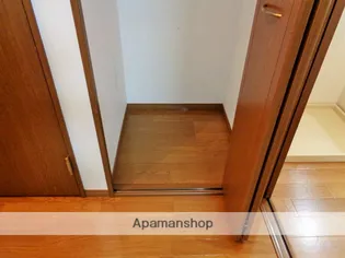 グリーン清水【2階】の内装