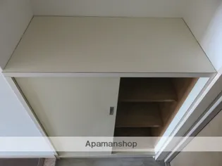 ロイヤルハイツ【3階】の内装