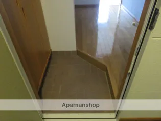 MARGINAL【3階】の玄関