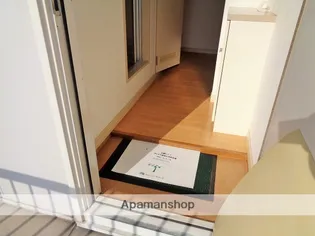 ビレッジ巴【2階】の玄関