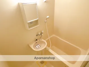 ロイヤルハウス西泉弐番館【2階】の風呂