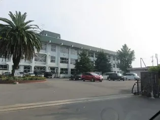 ポートルシパー【1階】の周辺