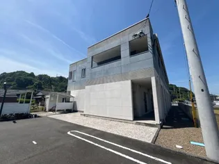 ルミナス西の土居【2階】の外観