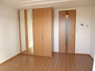 サン・ヴェルディ 東雲【2階】の居間