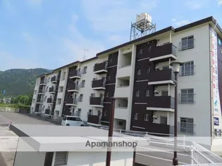 アーバンコート山根【1階】の外観