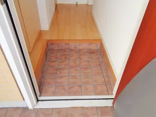 シャーメゾンBE’SE(ベーゼ)【1階】の玄関