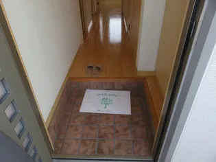 シャーメゾン秋桜(コスモス)【1階】の玄関