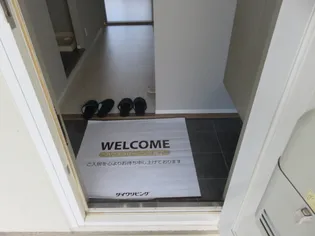 アベニューハタダⅢ A【2階】の玄関