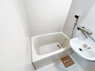 アベニューハタダⅢ A【2階】の風呂