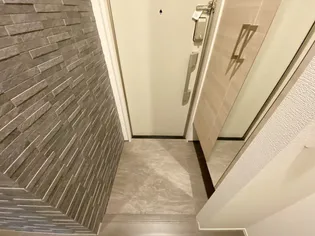 サンティエ【1階】の玄関