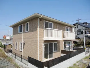 愛媛県新居浜市東雲町2丁目【テラスハウス】の外観