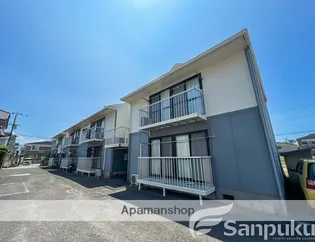 グリーンパーク井上【2階】の外観